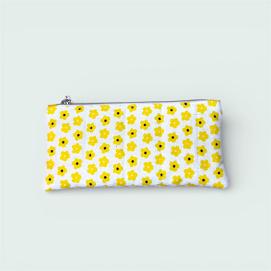 Mini Yellow Daisies Glasses / Pencil Pouch